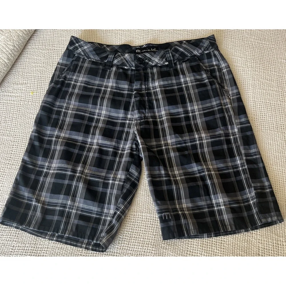Travis Mathew Shorts Black Gray Plaid Performance Golf Stretch Mens 32 x 10‎